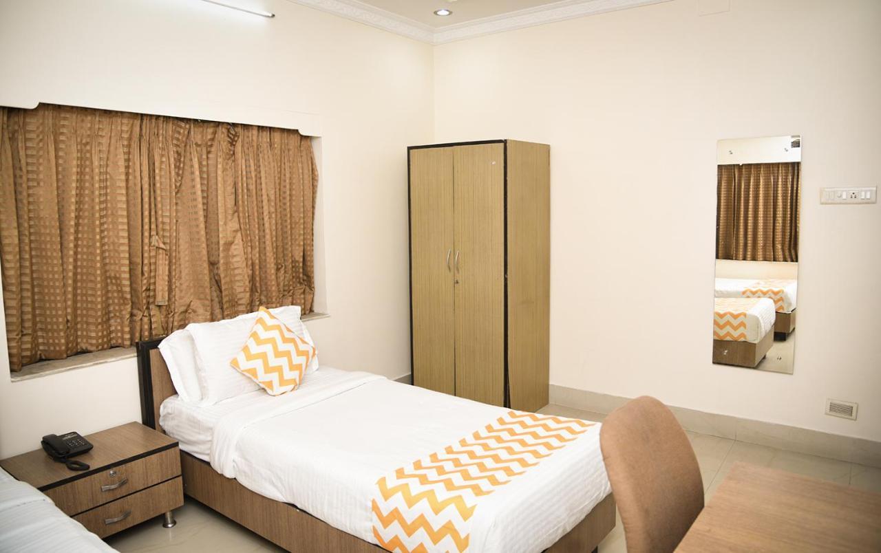 Crossroads Hotell Kolkata Eksteriør bilde