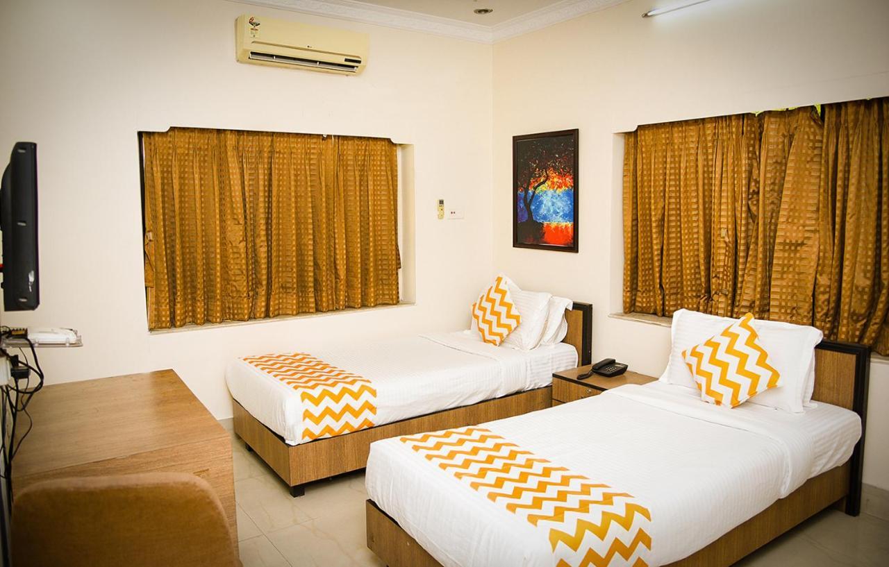 Crossroads Hotell Kolkata Eksteriør bilde